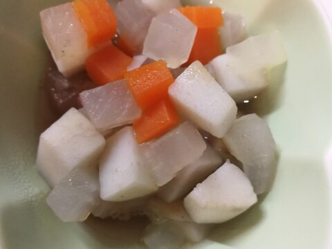 【離乳食後期】里芋にんじん大根の煮物